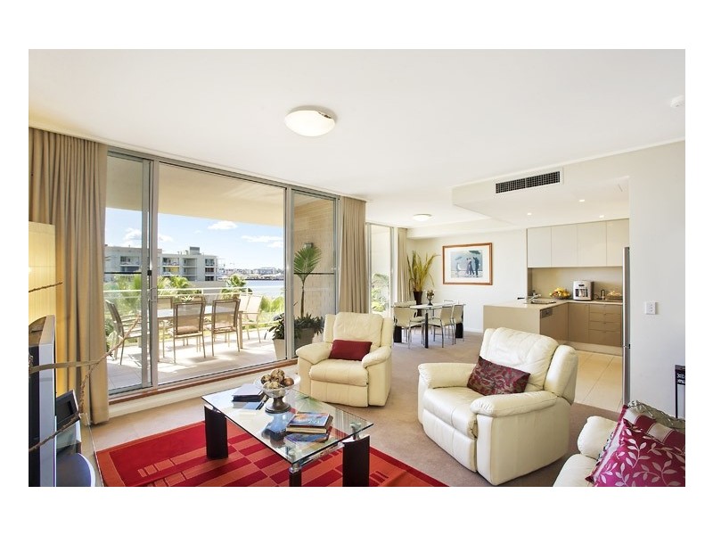 2 The Crescent, Wentworth Point NSW 2127