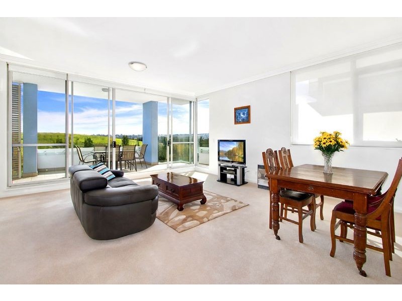 662/3 Baywater Drive, Wentworth Point NSW 2127