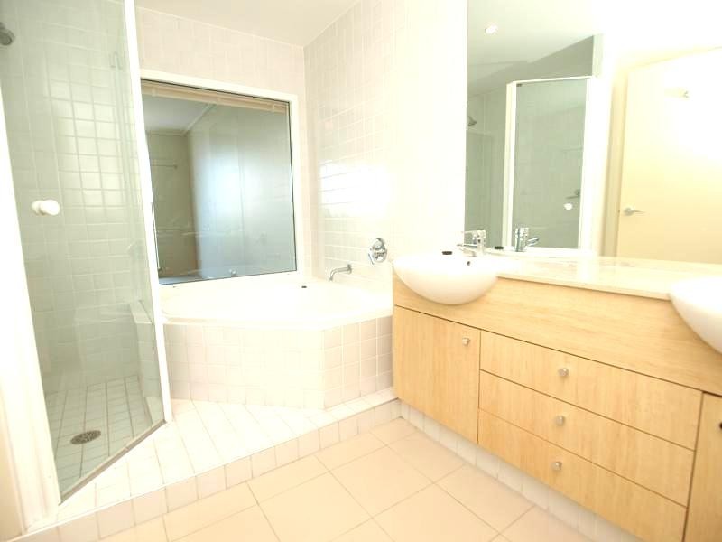 48/29 Bennelong Parkway, Wentworth Point NSW 2127