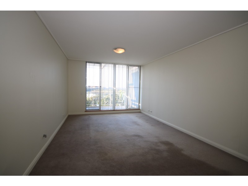 684/4 The Crescent, Wentworth Point NSW 2127