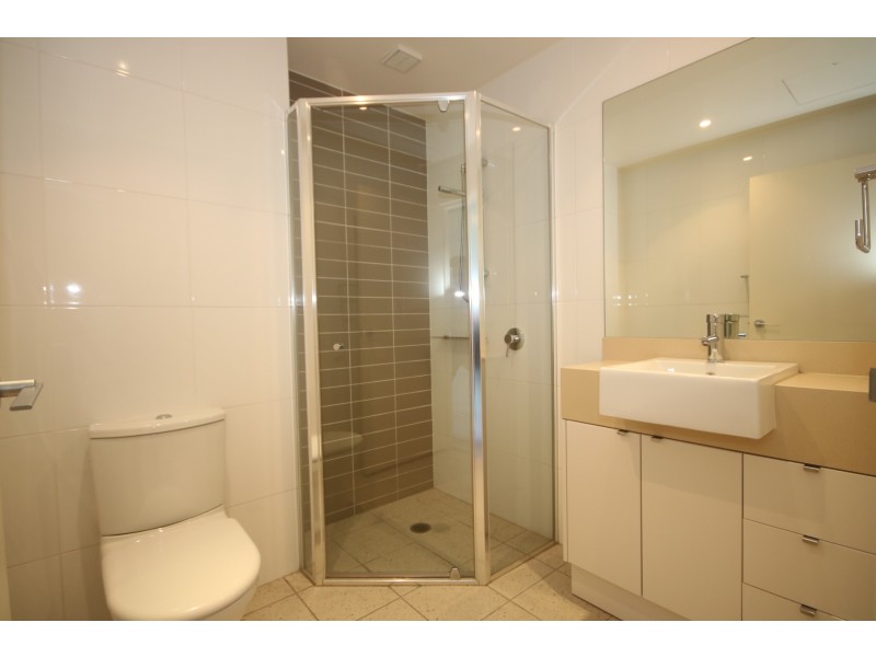 684/4 The Crescent, Wentworth Point NSW 2127