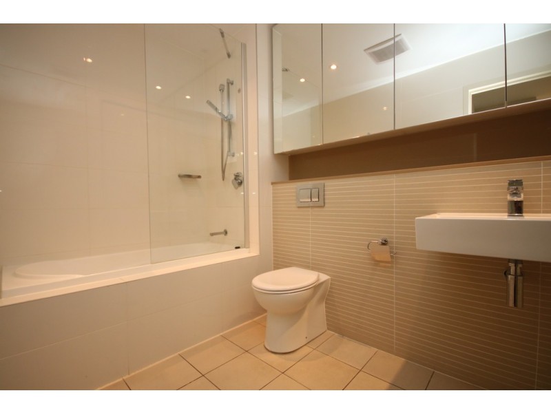 3** / 14 Baywater Drive, Wentworth Point NSW 2127