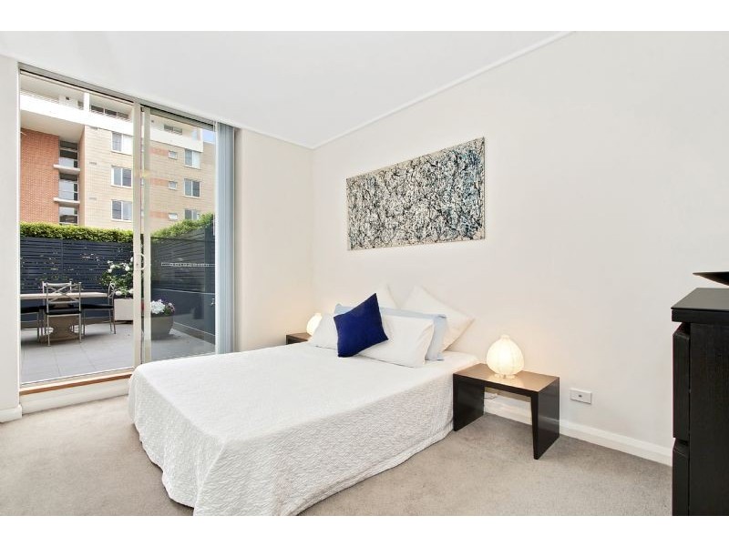 371/4 The Crescent, Wentworth Point NSW 2127