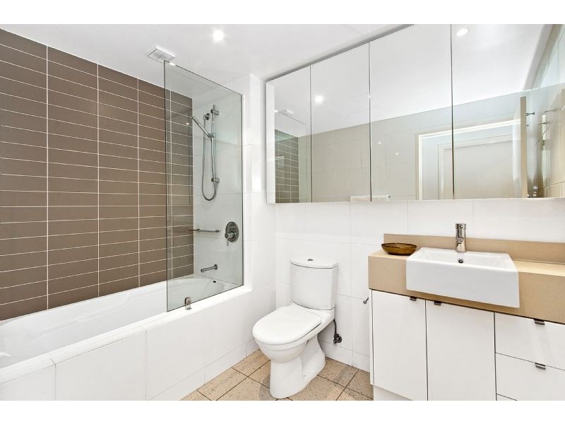 371/4 The Crescent, Wentworth Point NSW 2127