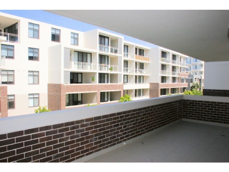 27 Hill Road, Wentworth Point NSW 2127