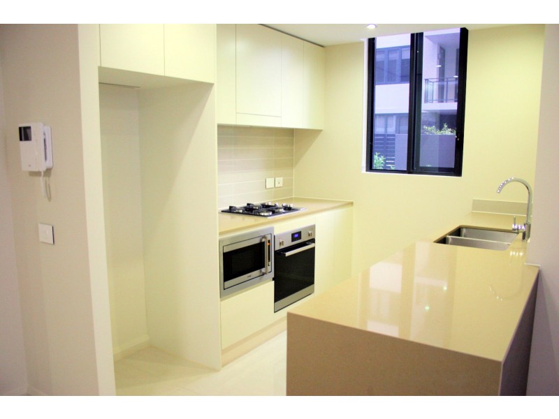 8 Baywater Drive, Wentworth Point NSW 2127