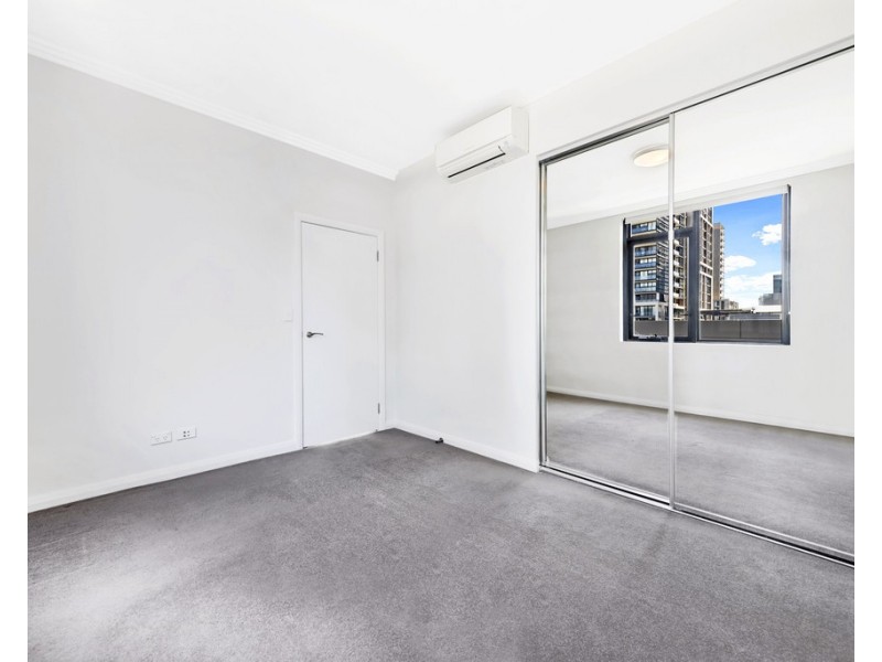 701/47 Hill Road, Wentworth Point NSW 2127