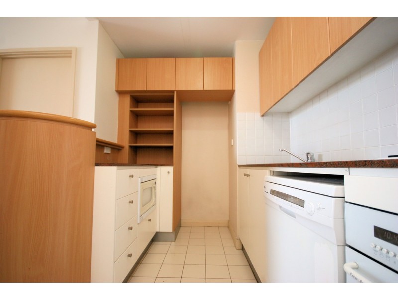 9*/27 Bennelong Parkway, Wentworth Point NSW 2127
