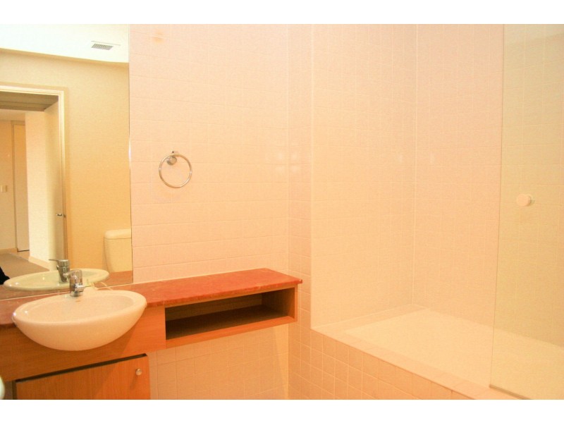 9*/27 Bennelong Parkway, Wentworth Point NSW 2127