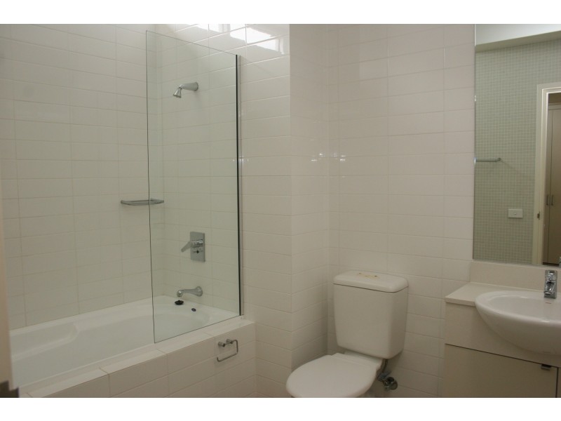 724/25 Bennelong Parkway, Wentworth Point NSW 2127