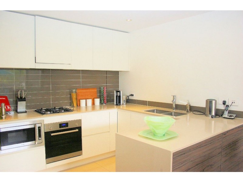 25 Hill Road, Wentworth Point NSW 2127