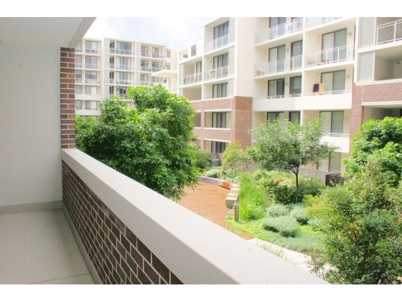 303/25 Hill Road, Wentworth Point NSW 2127