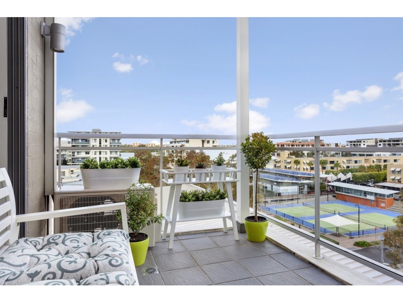 601/3 Stromboli Strait, Wentworth Point NSW 2127