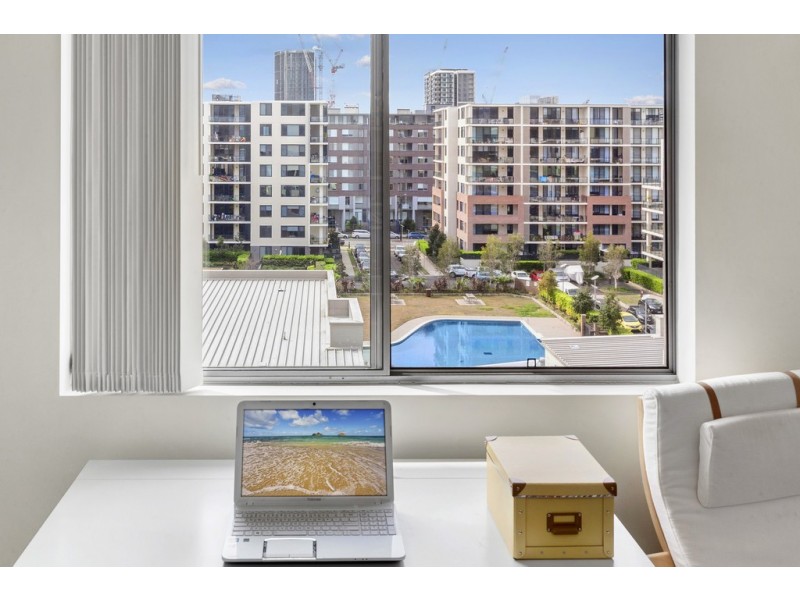 601/3 Stromboli Strait, Wentworth Point NSW 2127