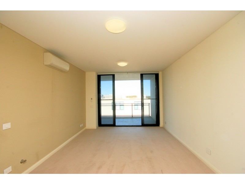 728/26 Baywater Drive, Wentworth Point NSW 2127