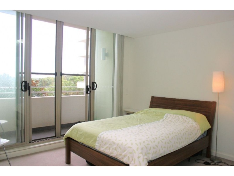 4/37 Amalfi Drive, Wentworth Point NSW 2127