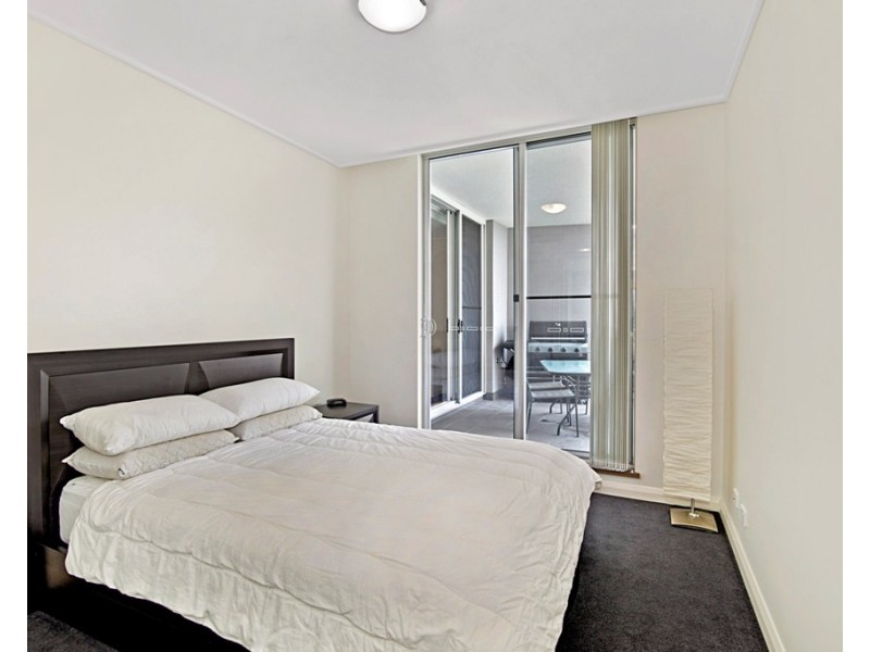 471/4 The Crescent, Wentworth Point NSW 2127