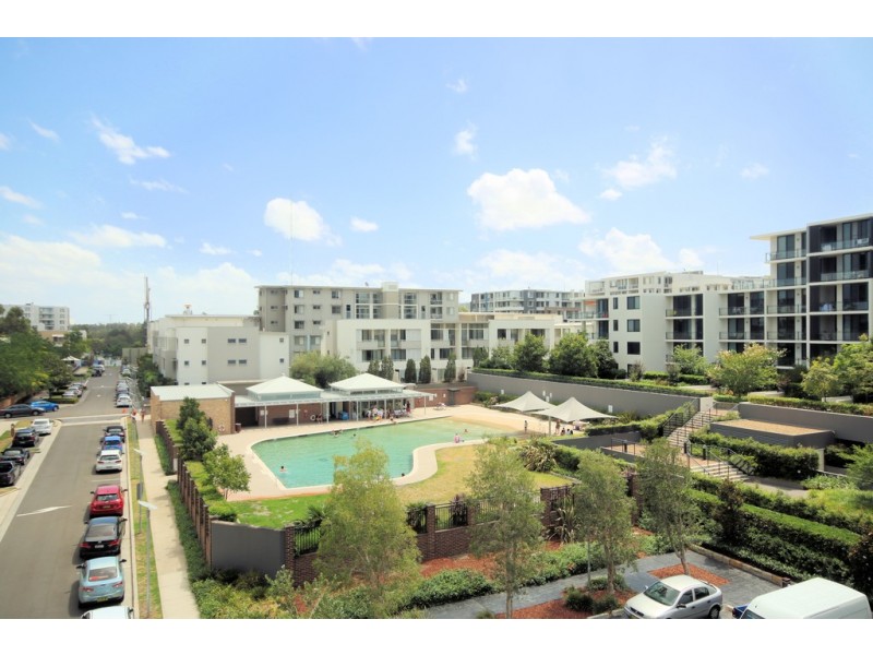 4** / 16 Baywater Drive, Wentworth Point NSW 2127