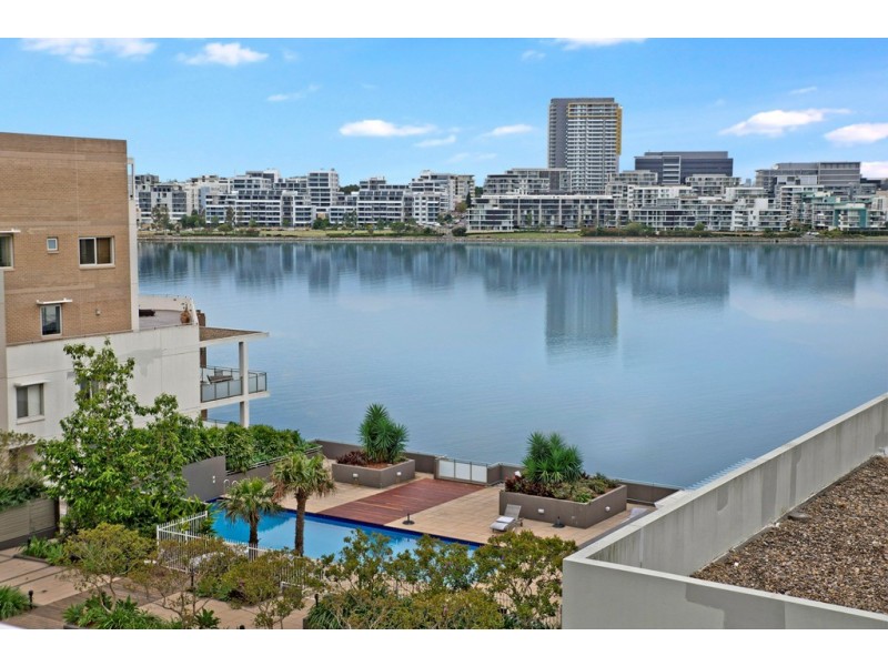 618/16 Marine Parade, Wentworth Point NSW 2127