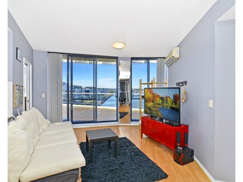 65/27 Bennelong Parkway, Wentworth Point NSW 2127