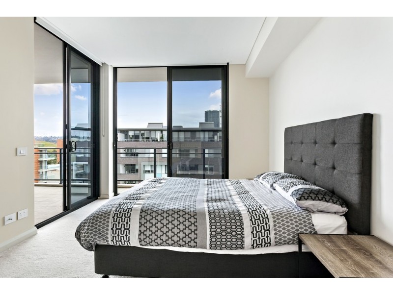 806/14 Baywater Drive, Wentworth Point NSW 2127