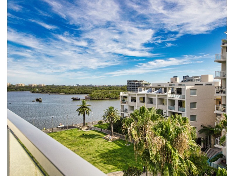 505/7 Stromboli Strait, Wentworth Point NSW 2127