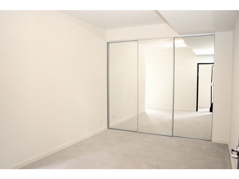 23 Monza Boulevarde, Wentworth Point NSW 2127