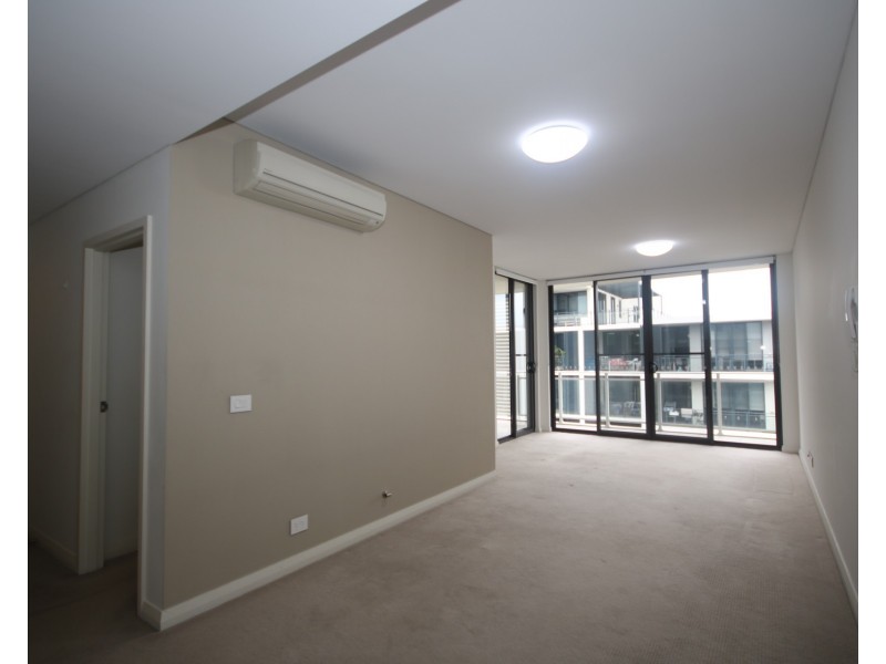 527/43 Amalfi Drive, Wentworth Point NSW 2127