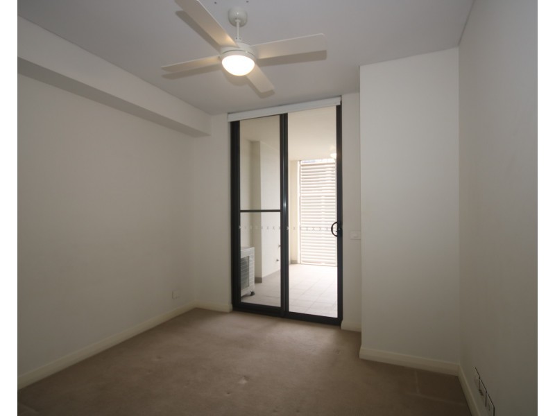 527/43 Amalfi Drive, Wentworth Point NSW 2127