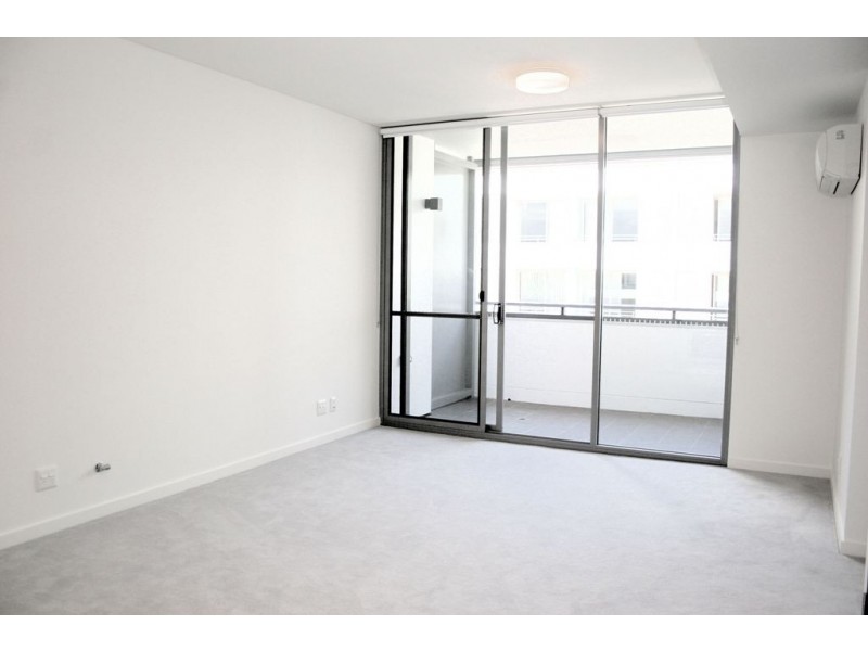3**/16 Savona Drive, Wentworth Point NSW 2127