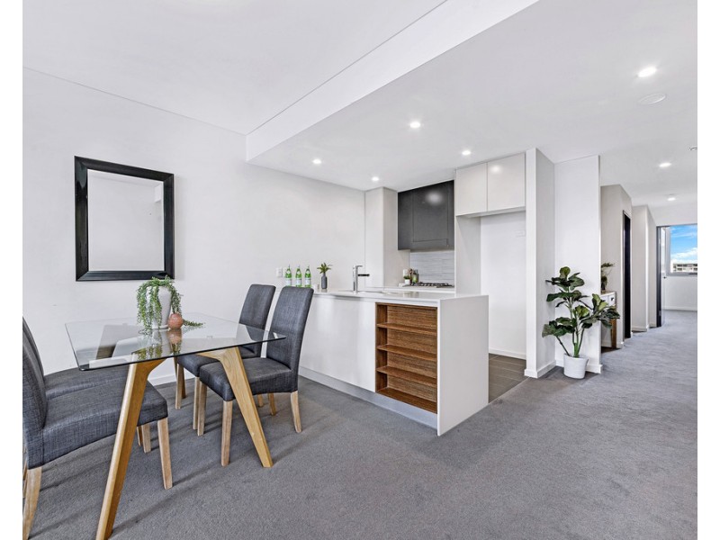 710/15 Baywater Drive, Wentworth Point NSW 2127
