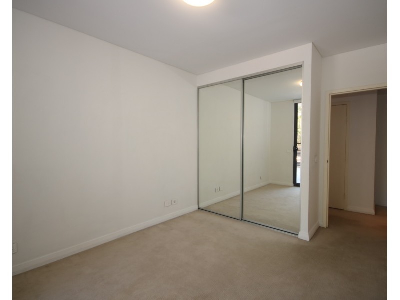 105/27 Hill Road, Wentworth Point NSW 2127