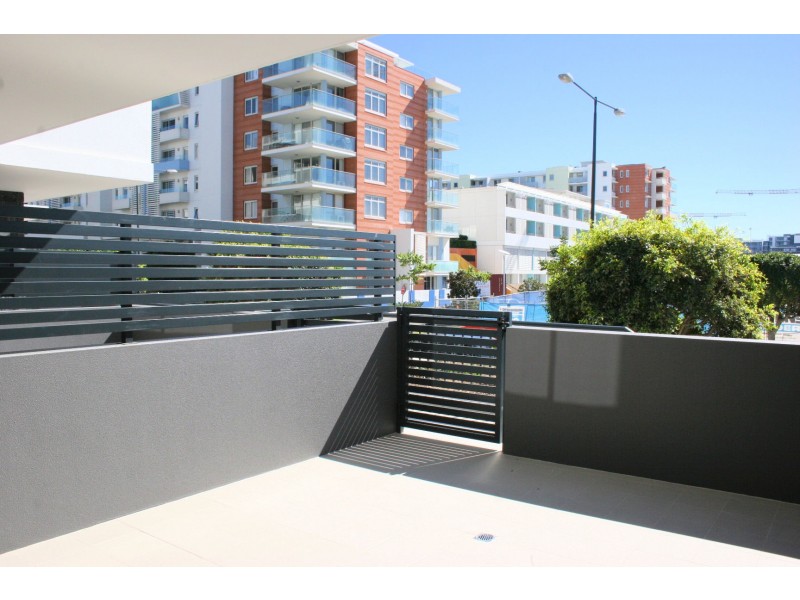 1** / 14 Baywater Drive, Wentworth Point NSW 2127