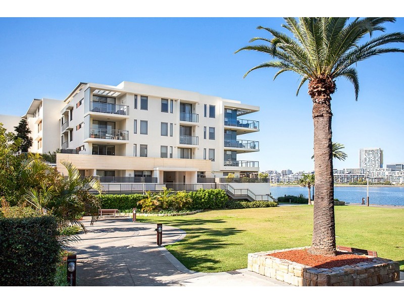 4** / 23 The Promenade, Wentworth Point NSW 2127