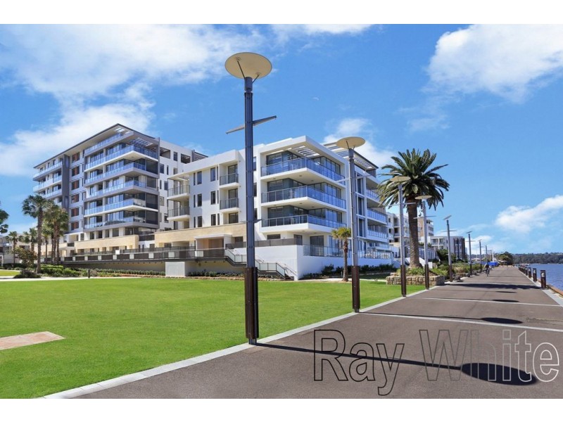 4** / 23 The Promenade, Wentworth Point NSW 2127
