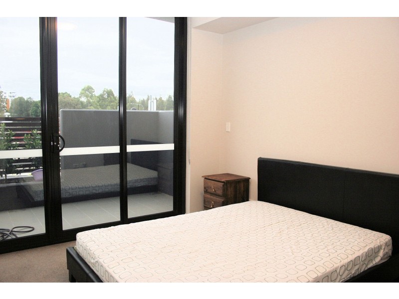 1 Half Street, Wentworth Point NSW 2127
