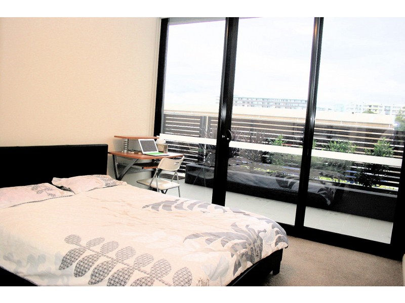 1 Half Street, Wentworth Point NSW 2127