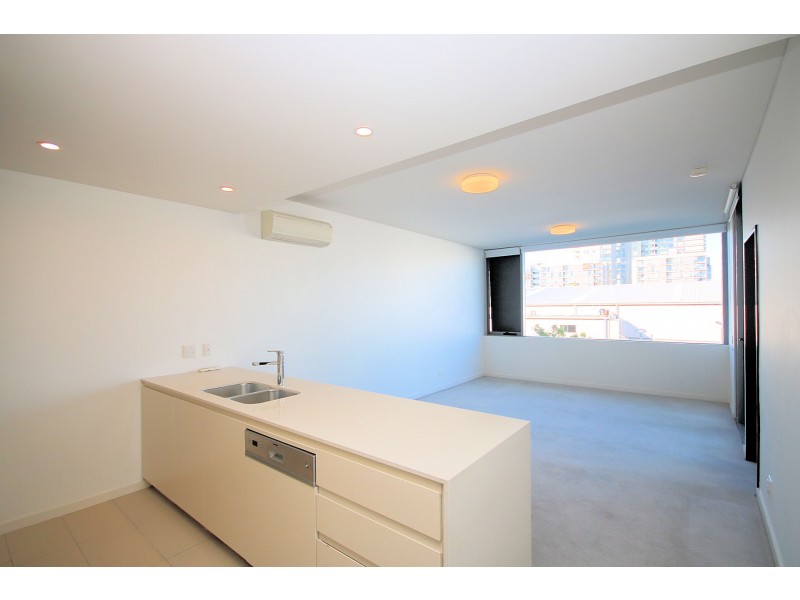 216/14 Nuvolari Place, Wentworth Point NSW 2127