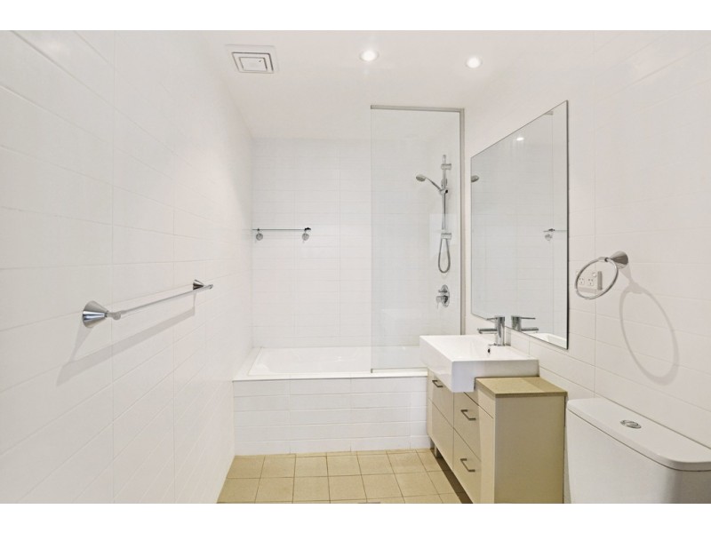 1 Stromboli Strait, Wentworth Point NSW 2127