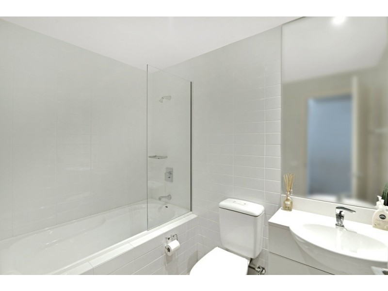 425/25 Bennelong Parkway, Wentworth Point NSW 2127