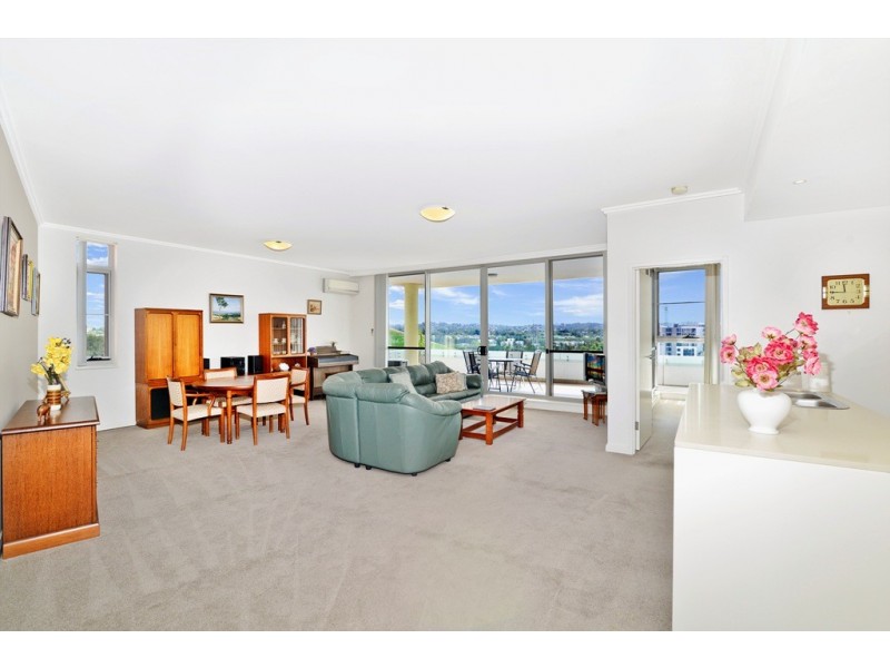 703/4 Nuvolari Place, Wentworth Point NSW 2127