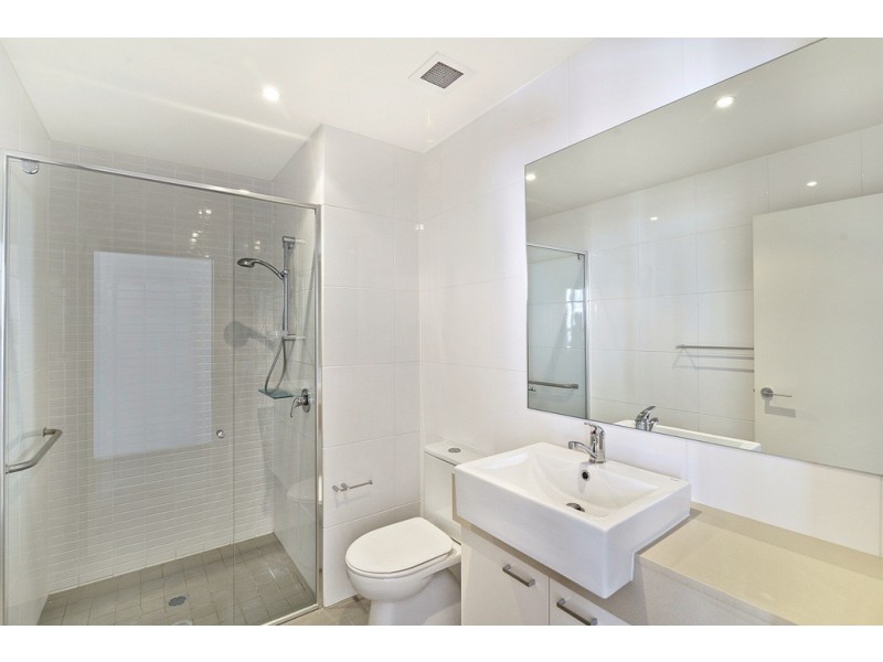 703/4 Nuvolari Place, Wentworth Point NSW 2127