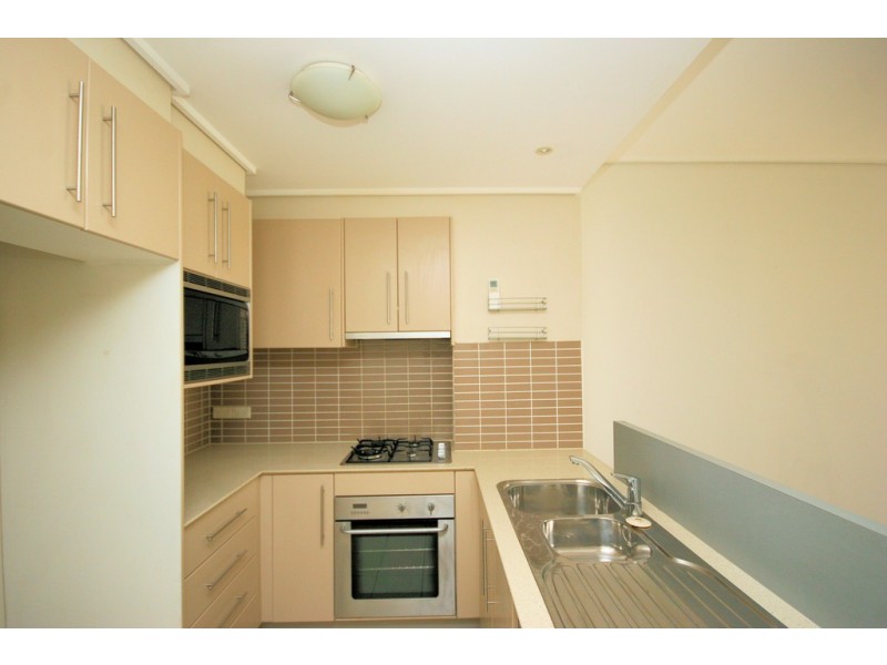 3**/2 The Piazza, Wentworth Point NSW 2127