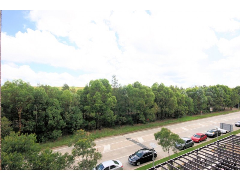 305/25 Hill Road, Wentworth Point NSW 2127