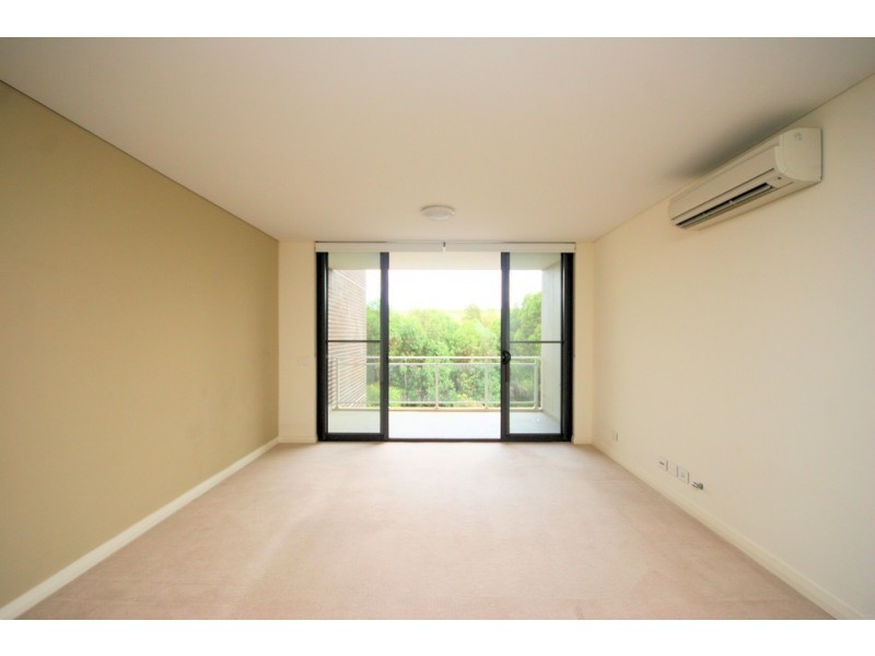 305/25 Hill Road, Wentworth Point NSW 2127