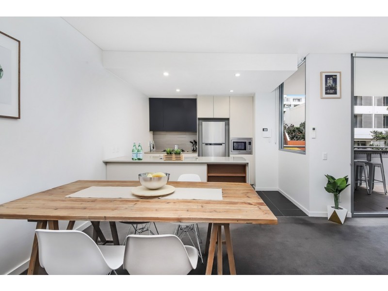 202/9 Baywater Drive, Wentworth Point NSW 2127