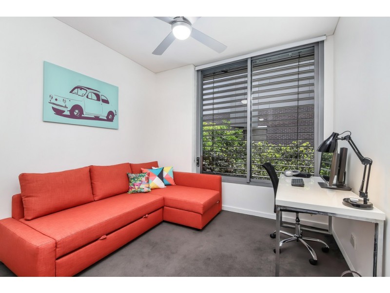 202/9 Baywater Drive, Wentworth Point NSW 2127