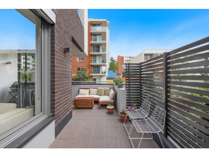 202/9 Baywater Drive, Wentworth Point NSW 2127