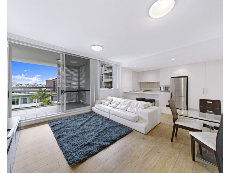680/33 Hill Road, Wentworth Point NSW 2127