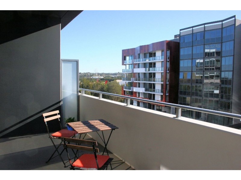 607/4 Footbridge Boulevard, Wentworth Point NSW 2127